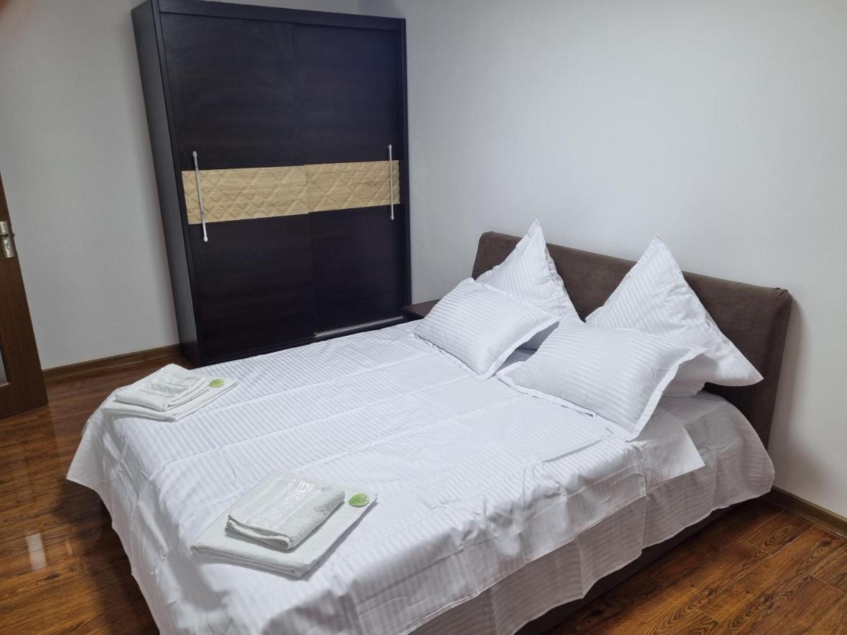 Anto2 Apartment Кълъраш Екстериор снимка