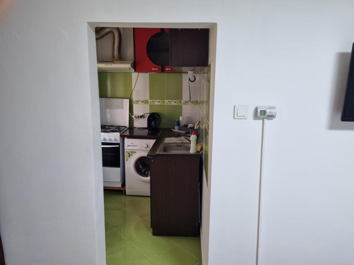 Anto2 Apartment Кълъраш Екстериор снимка
